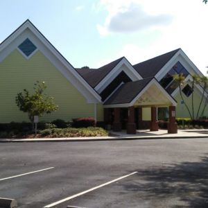 Buenaventura Lakes Branch Library